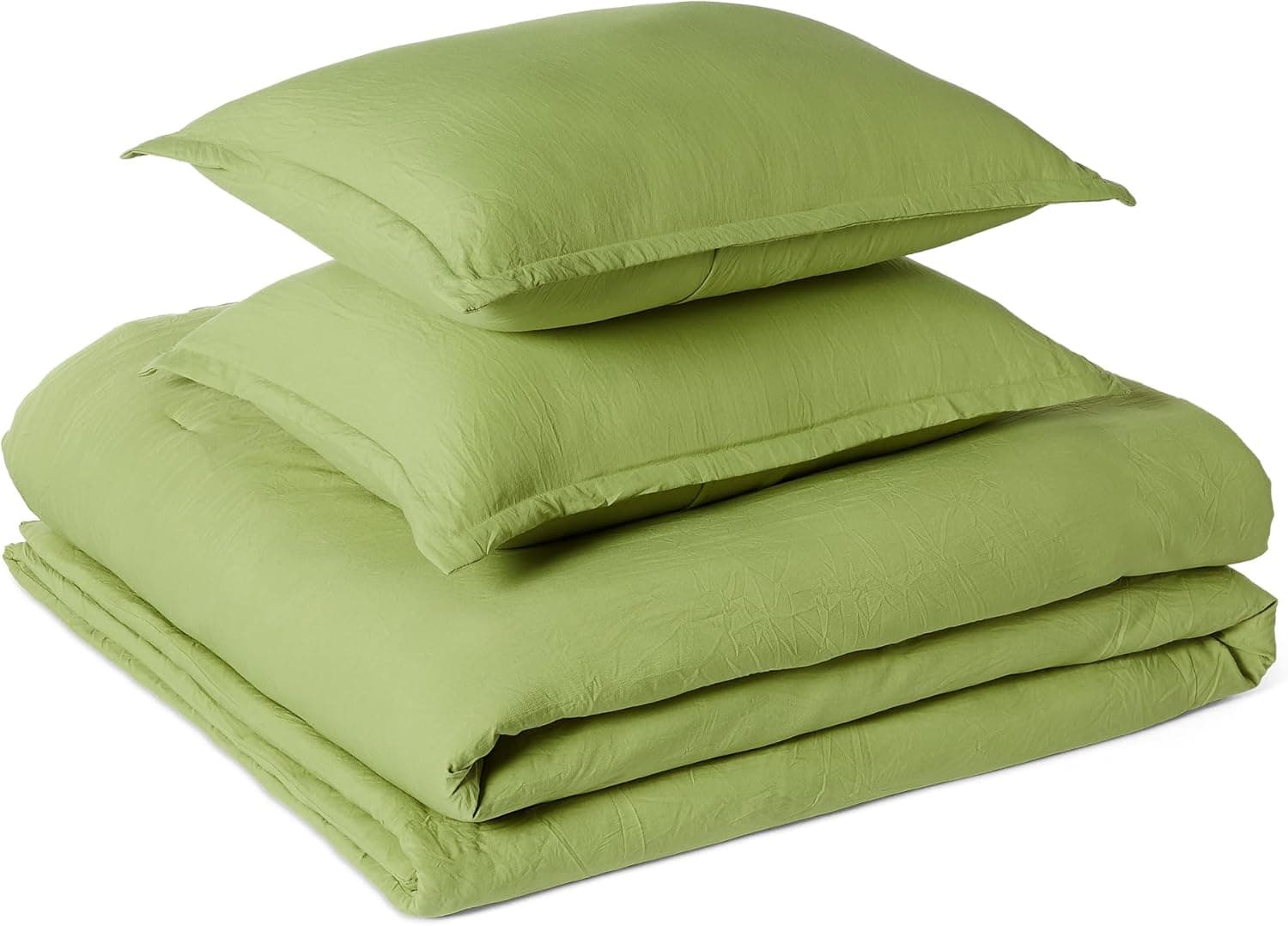 Amazon : Amazon Basics Brushed Microfiber Comforter Set -3 Piece $10.74 (Reg $13) + Free prime shipping. #ad