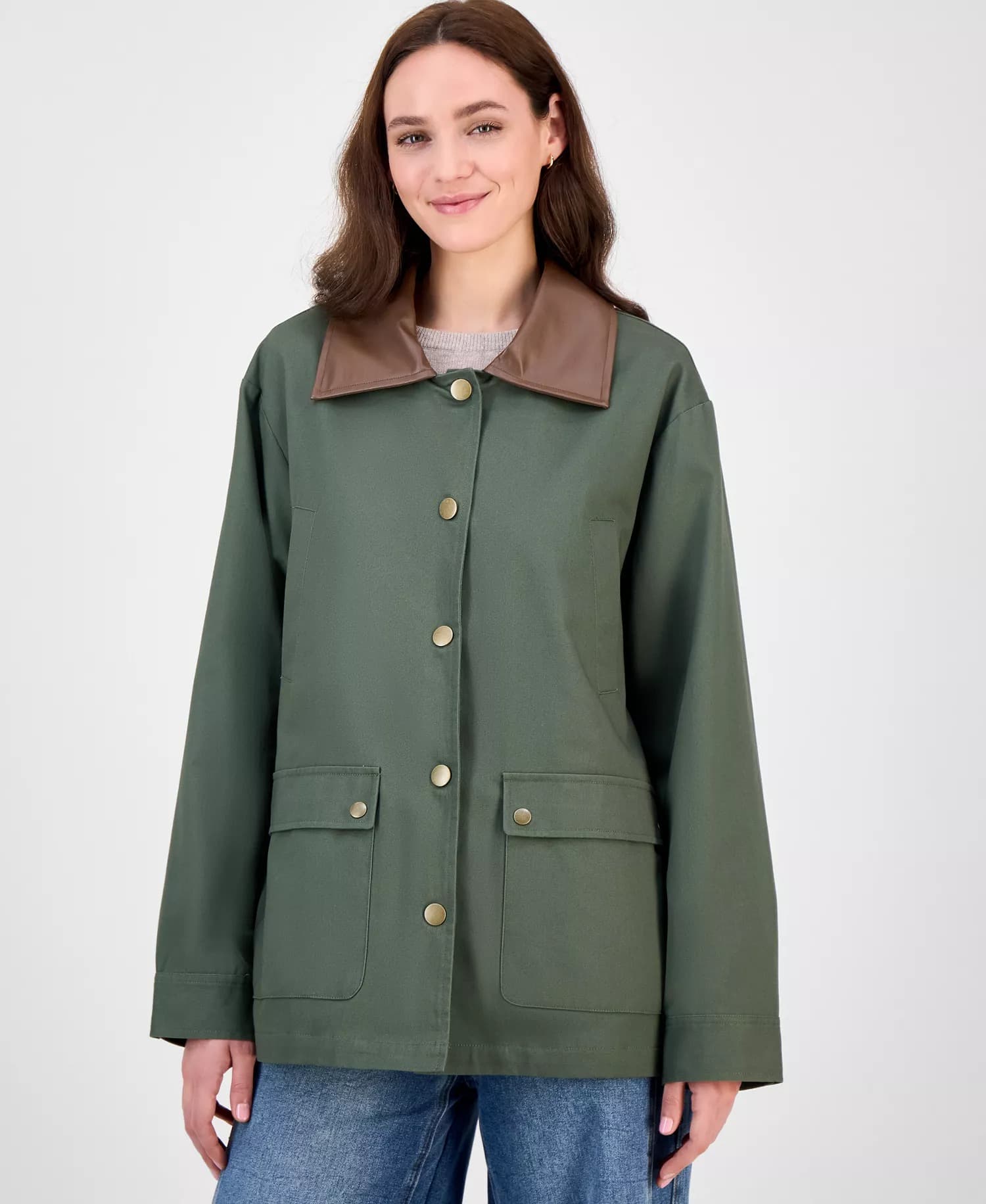 Macys #ad : Maralyn &amp; Me Juniors’ Contrast-Collar Snap-Front Barn Jacket for $29.99 (reg $109.50) + Free Shipping.