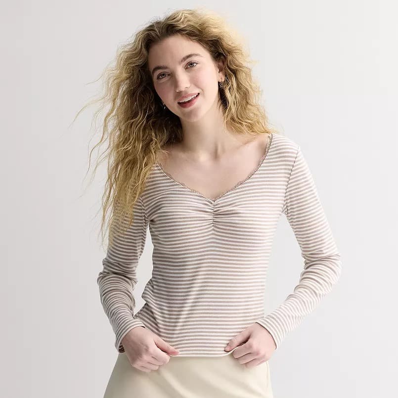 Kohls #ad : Juniors’ Pink Republic Long Sleeve Cinch Top for $5.66 (Reg $18) + Free Pickup.