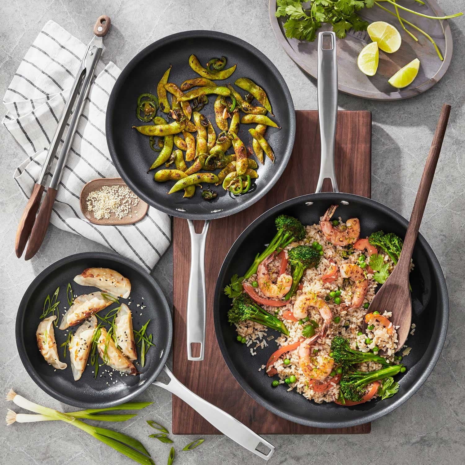 Sam’s Club #ad: Member’s Mark 3-Piece Hard Anodized Fry Pan Set $32.98 (reg $47.98) + Free Shipping.
