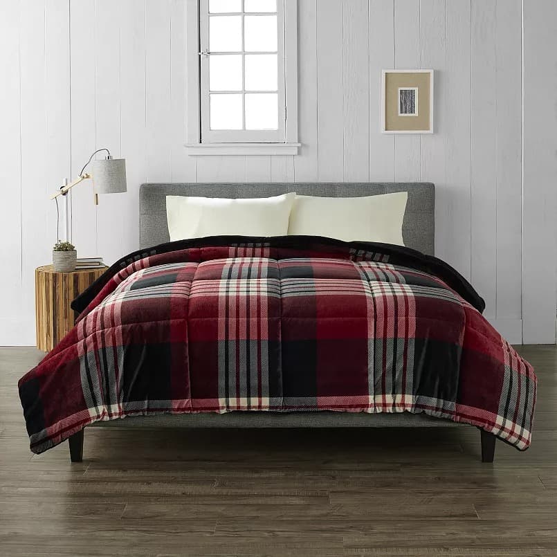 Kohls #ad : Cuddl Duds Red Plaid Soft Comforter for $36.39 (Reg $130) + Free Pickup.