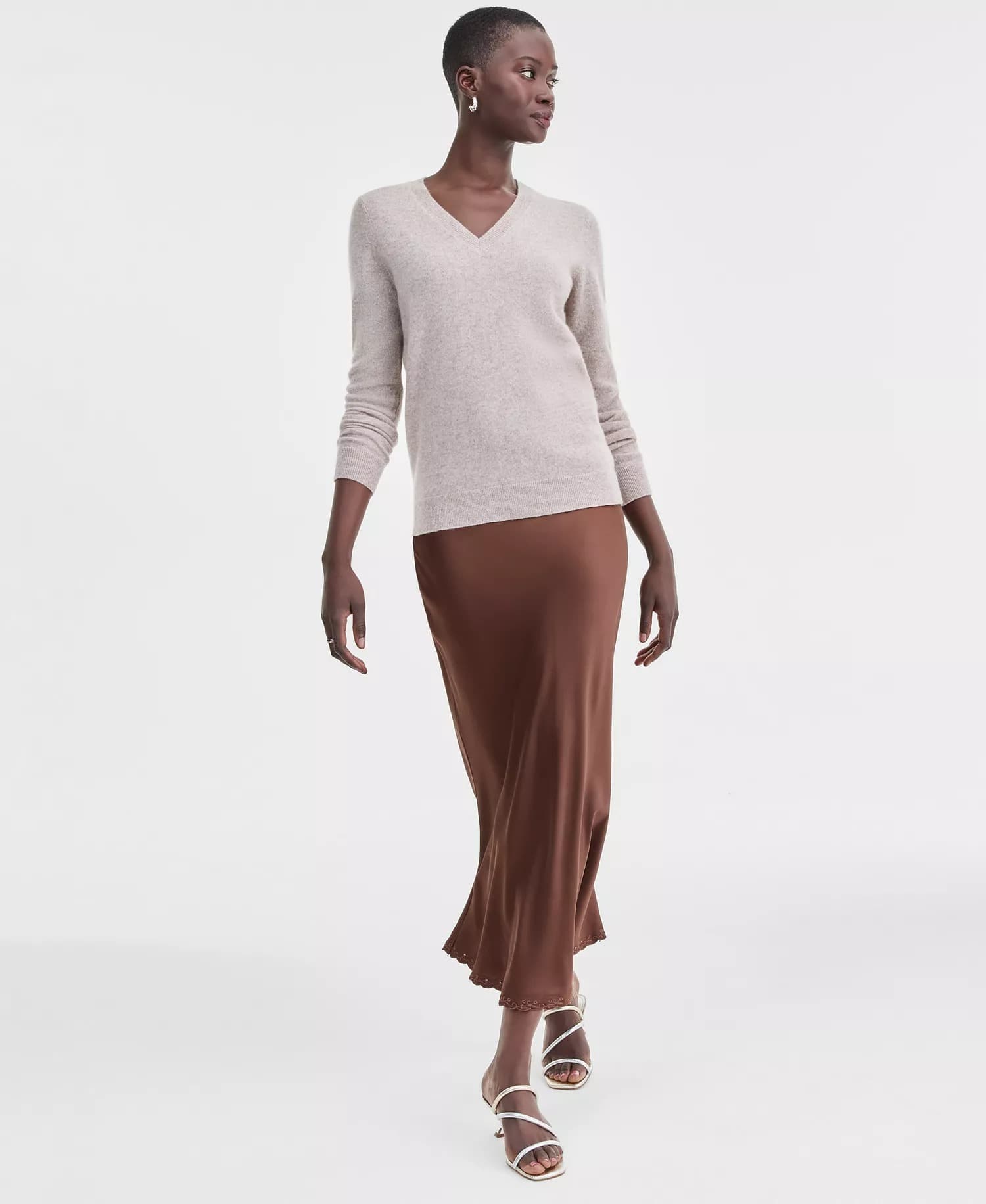 Macys #ad : Charter Club Women’s V-Neck Long-Sleeve Sweater for $31.73 (reg $159) + Free Shipping.