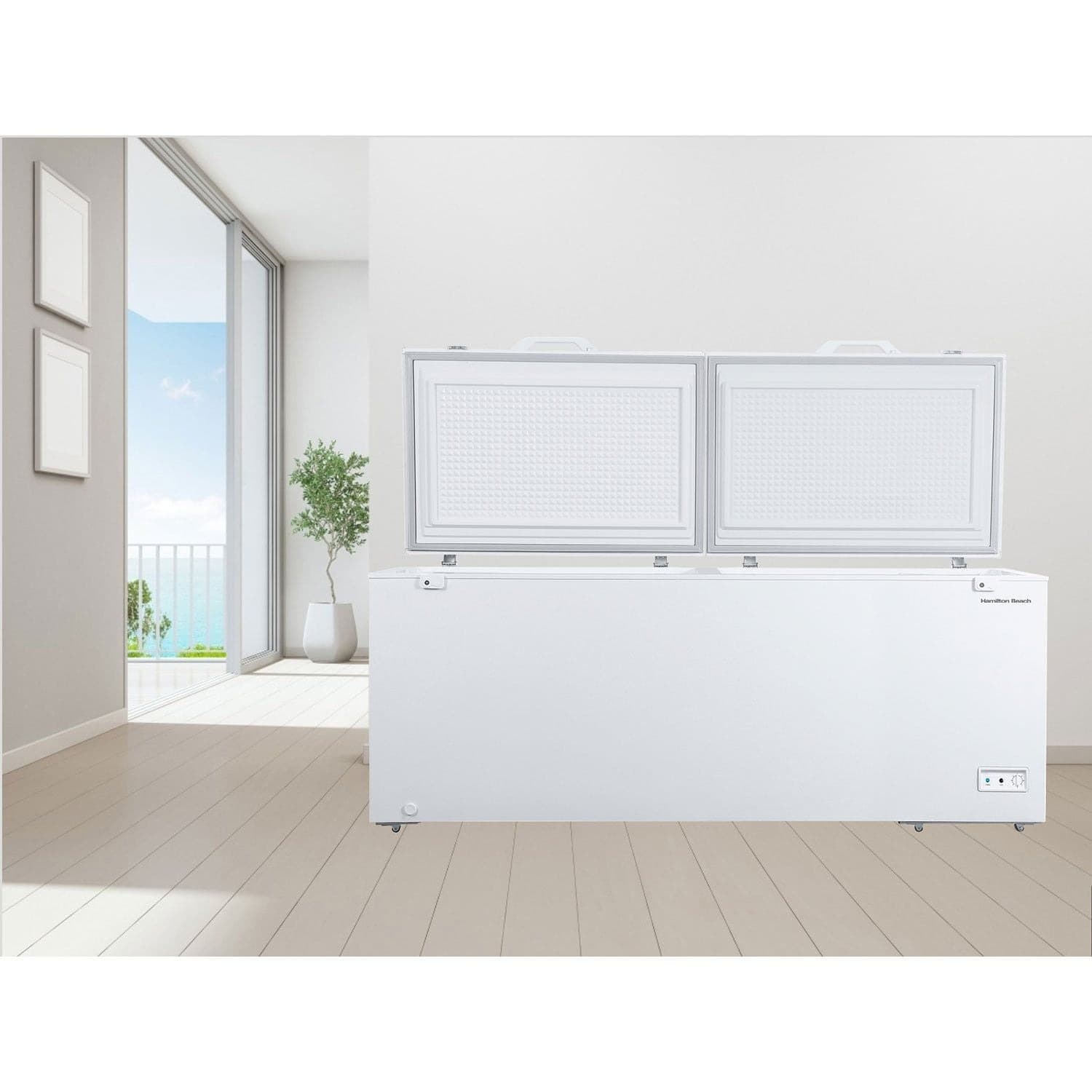 Sam’s Club #ad: Hamilton Beach 25 cu. ft. Chest Freezer for $675 (Reg $845) + Free Shipping.